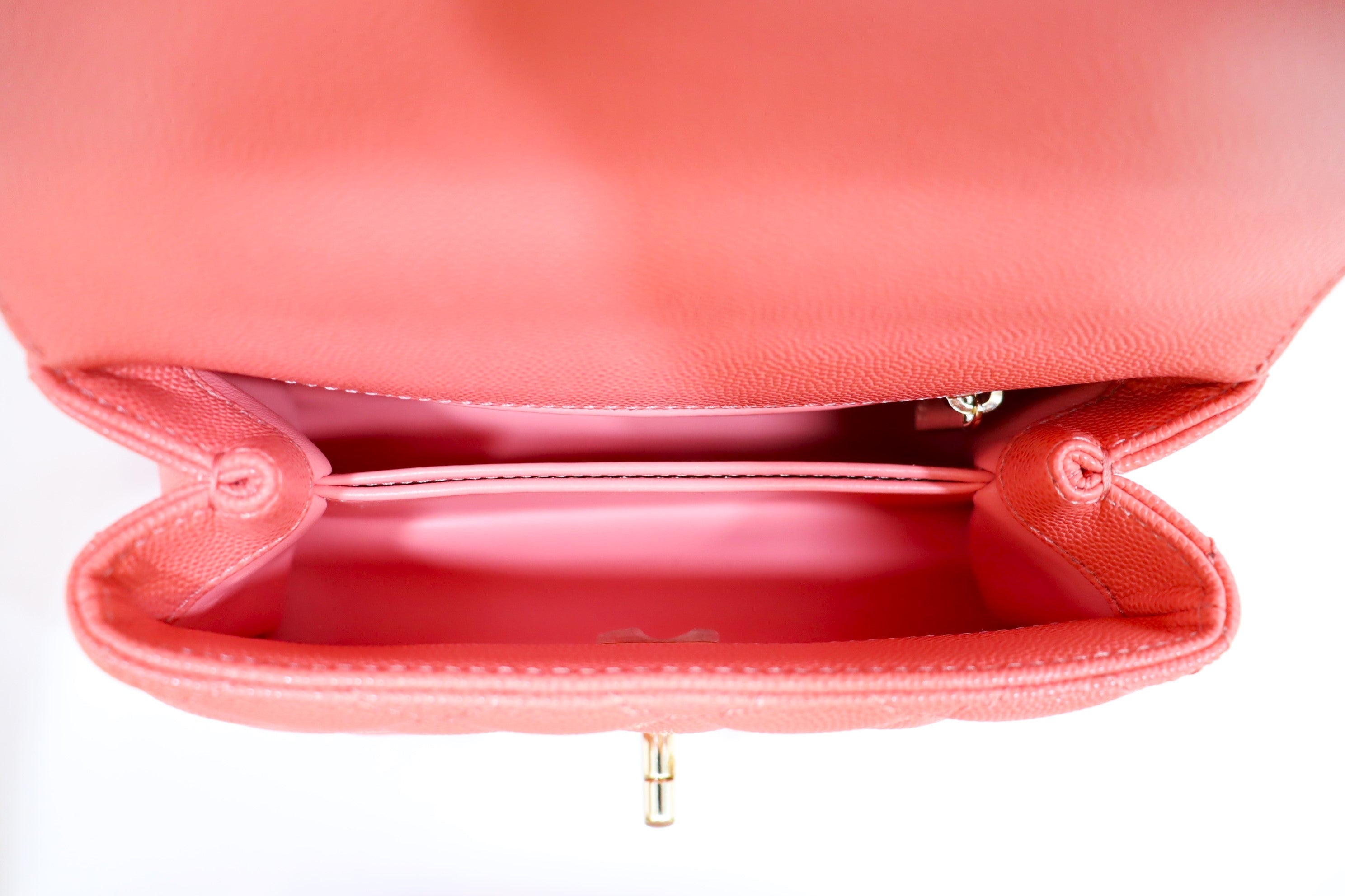 CHANEL AS2215 BAG