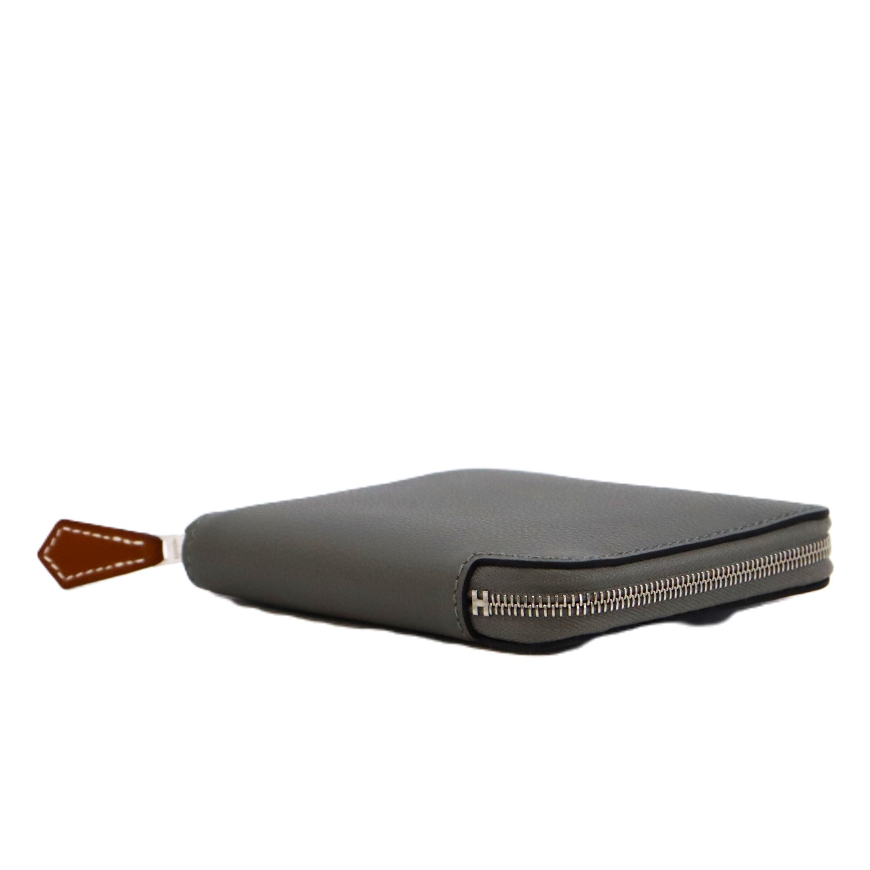 HERMES SILK IN COMPACT
