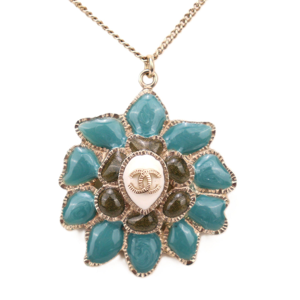 CHANEL NECKLACE