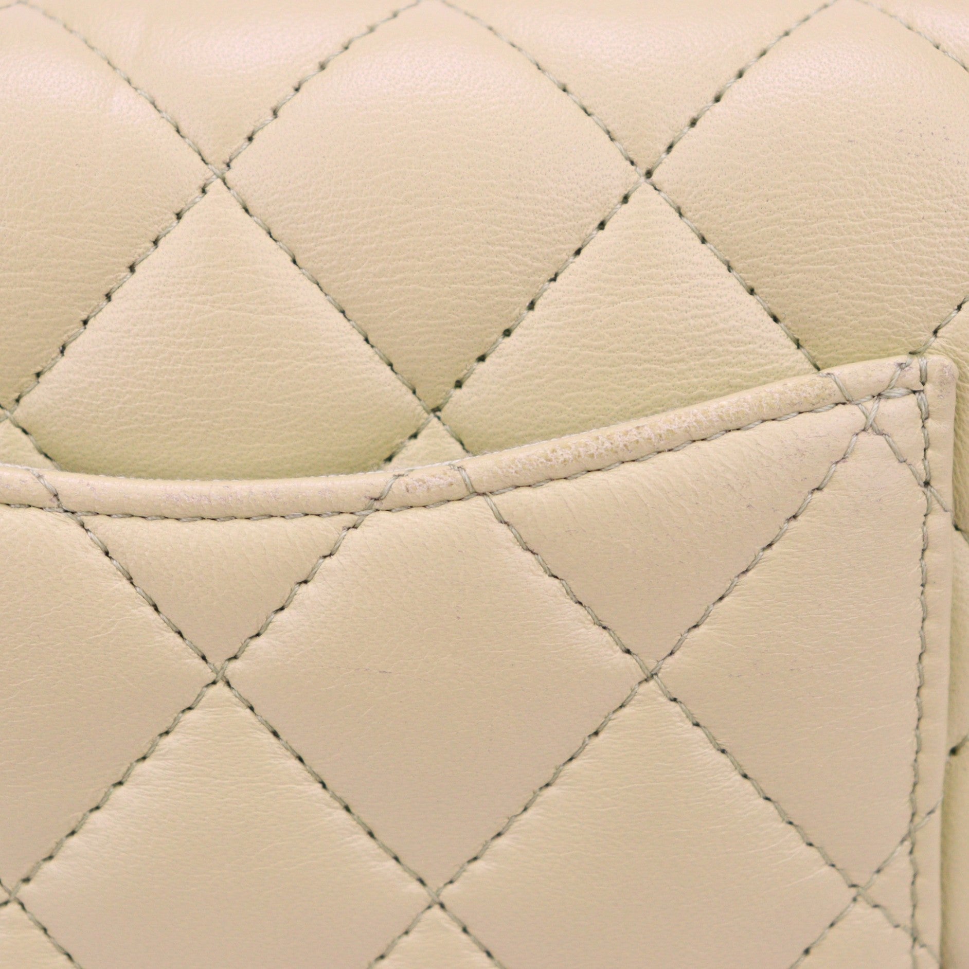 CHANEL AS3738 CROSSBODY BAG