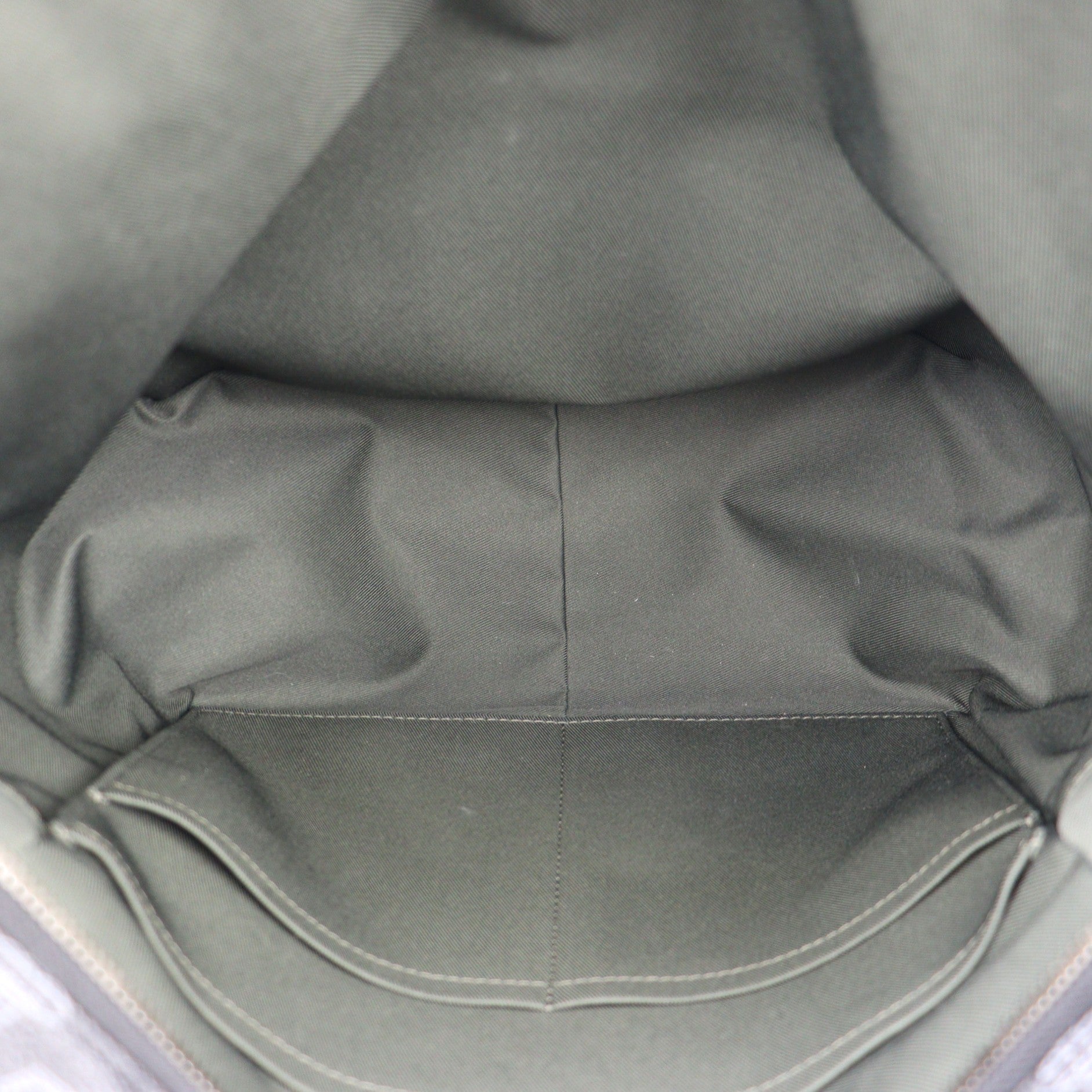 LOUIS VUITTON M43675 APOLLO BACKPACK