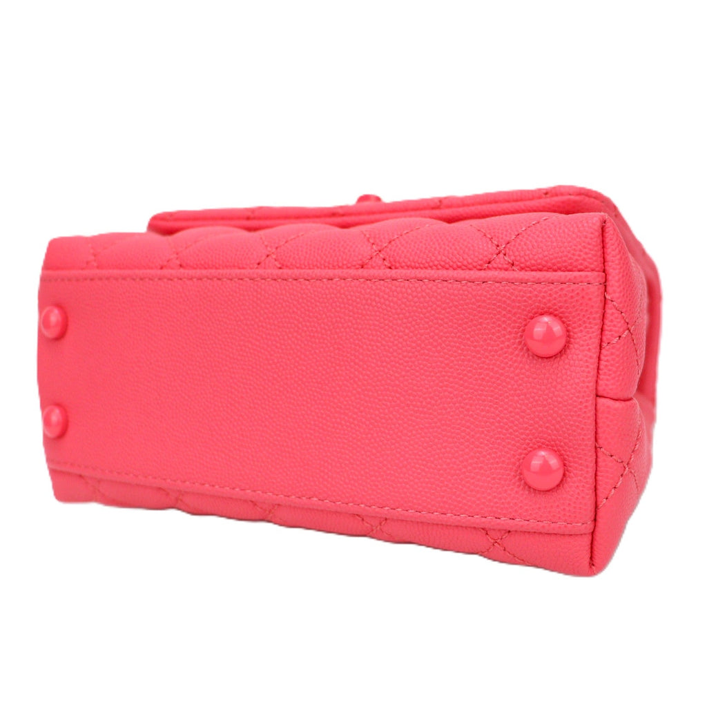 CHANEL HANDBAG