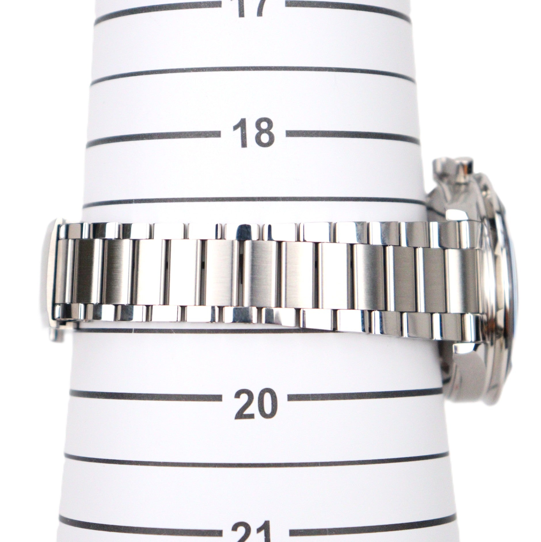 OMEGA 310.30.40.50.06.001 Speedmaster First OMEGA in Space
