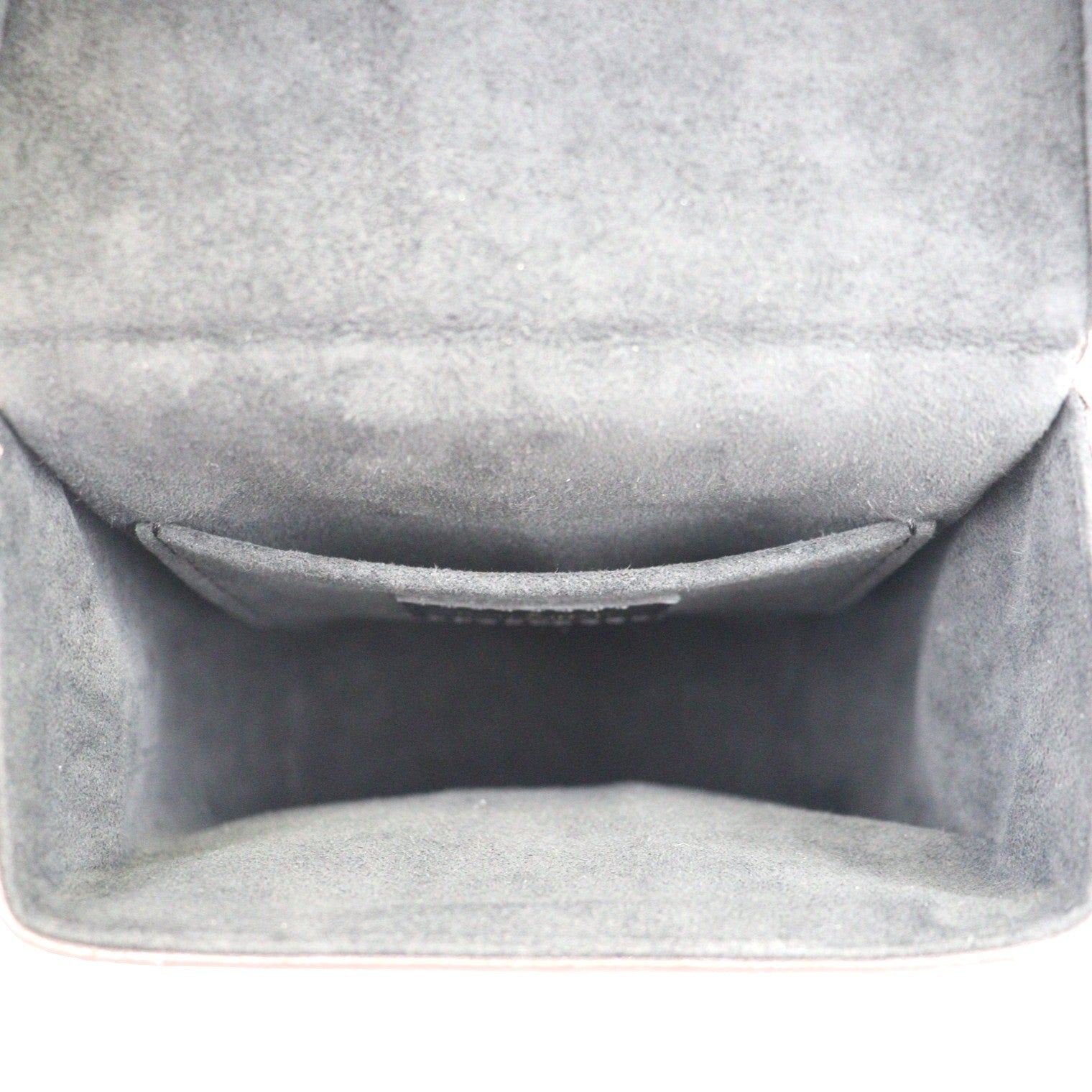 LOUIS VUITTON M82465 CAMERA BOX HANDBAG