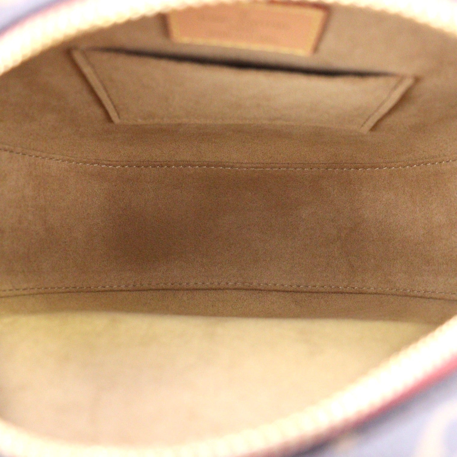 LOUIS VUITTON M52294 BOITE CHAPEAU SOUPLE MM CROSSBODY BAG