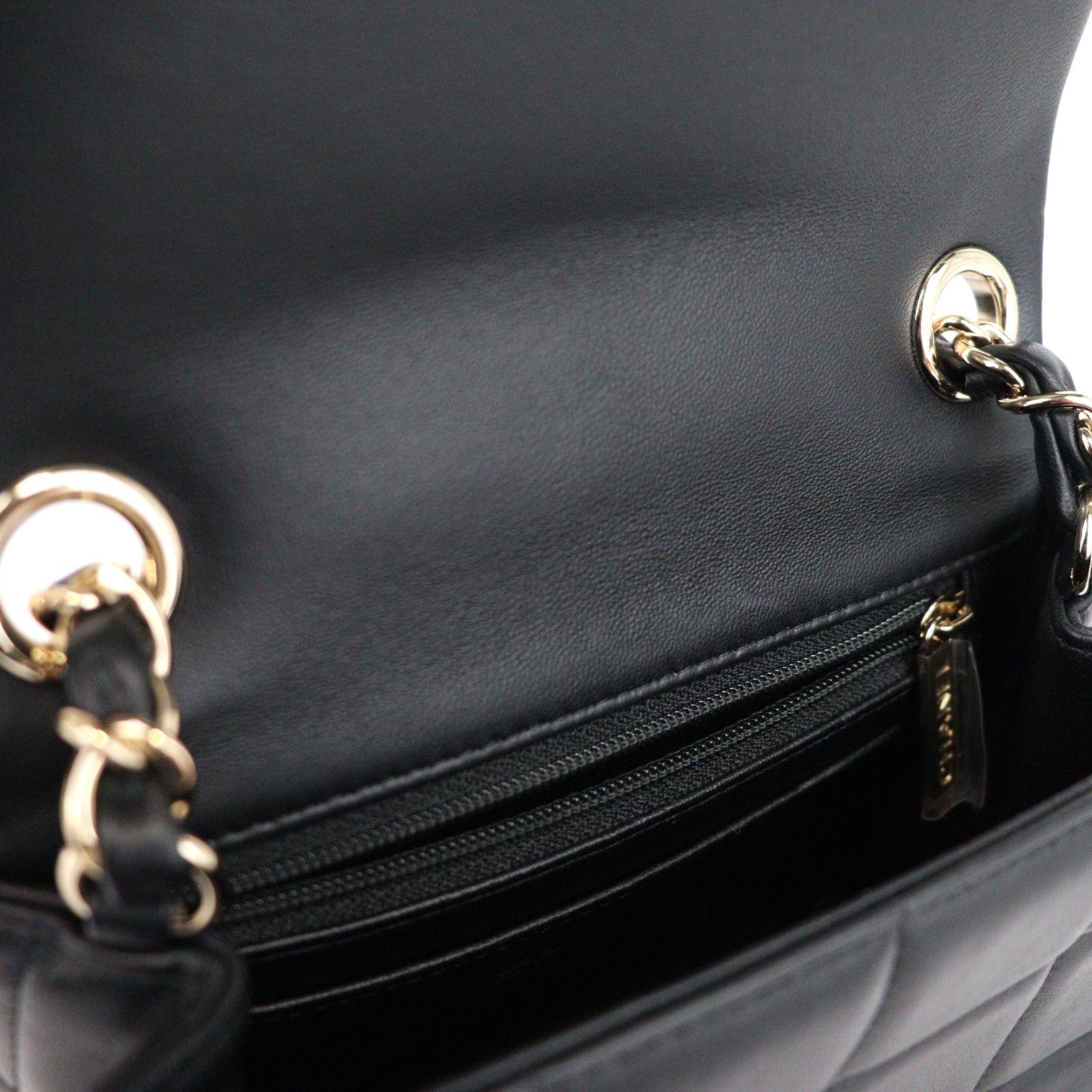 CHANEL AS3744 CROSSBODY BAG