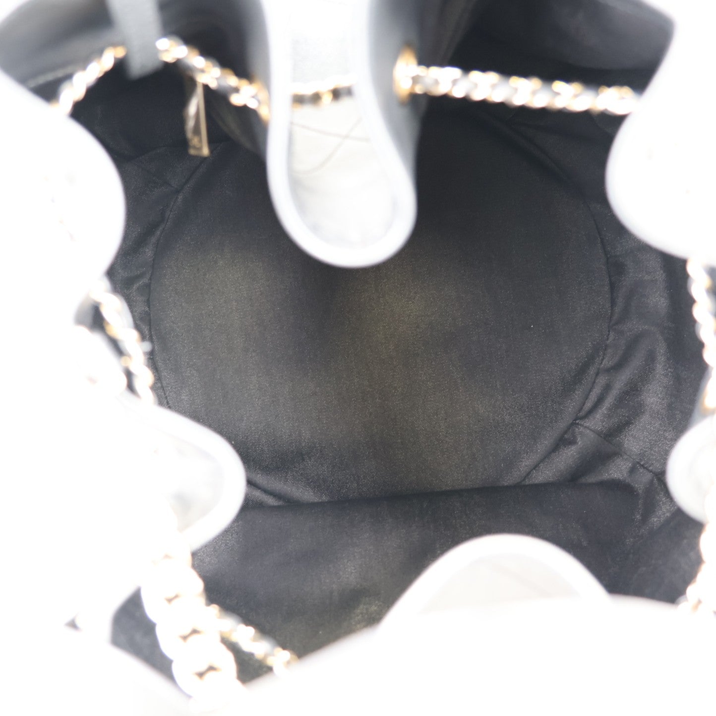 CHANEL HANDBAGX