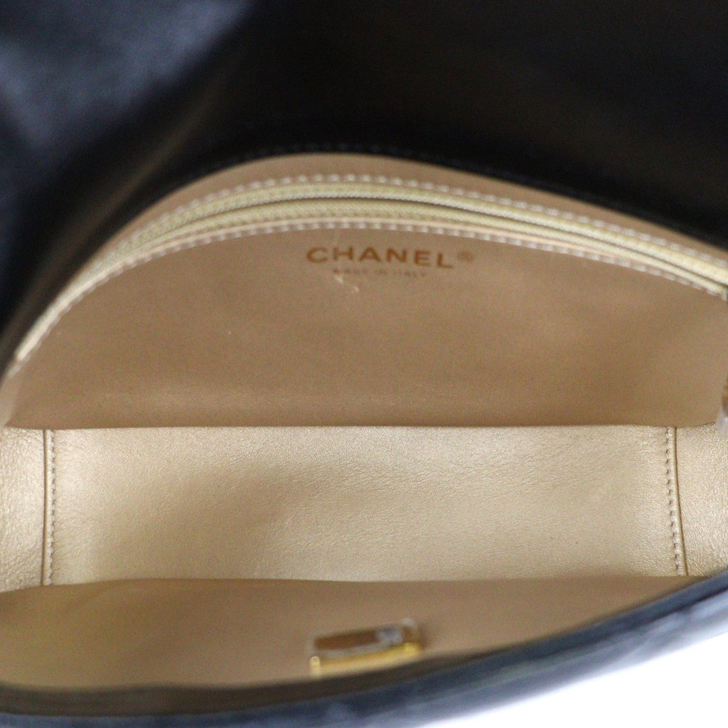 CHANEL CROSSBODY BAG
