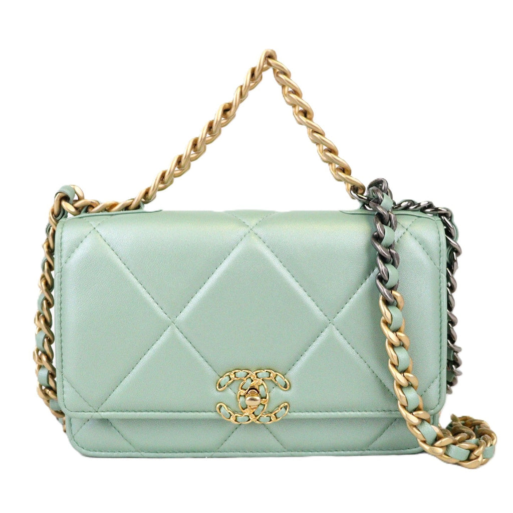 CHANEL AP3267 CHANEL 19 WALLET ON CHAIN