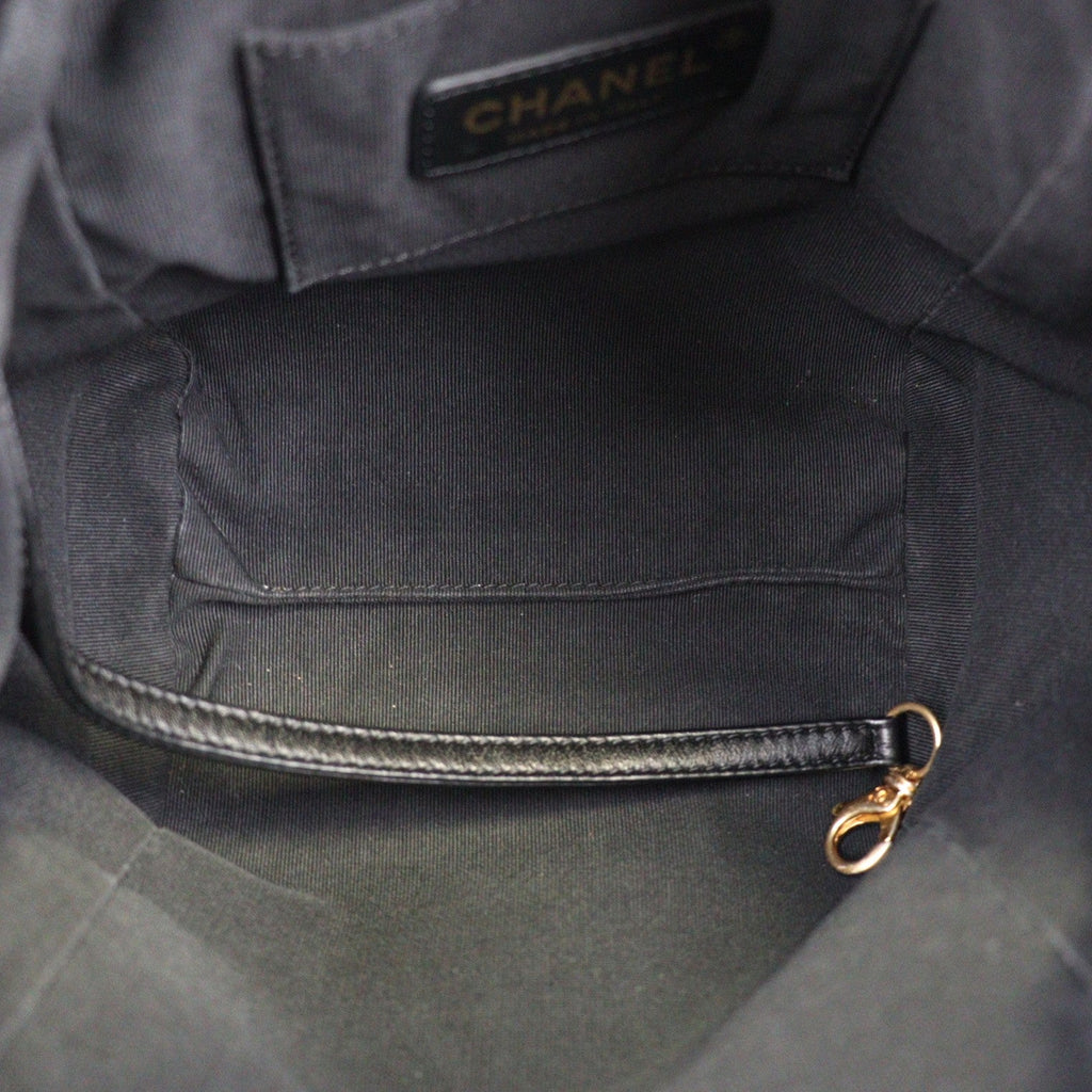 CHANEL CROSSBODY BAG