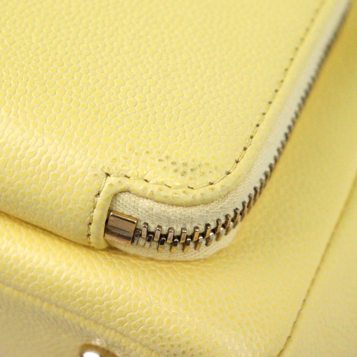 CHANEL 93749 AFFINITY SMALL HANDBAG