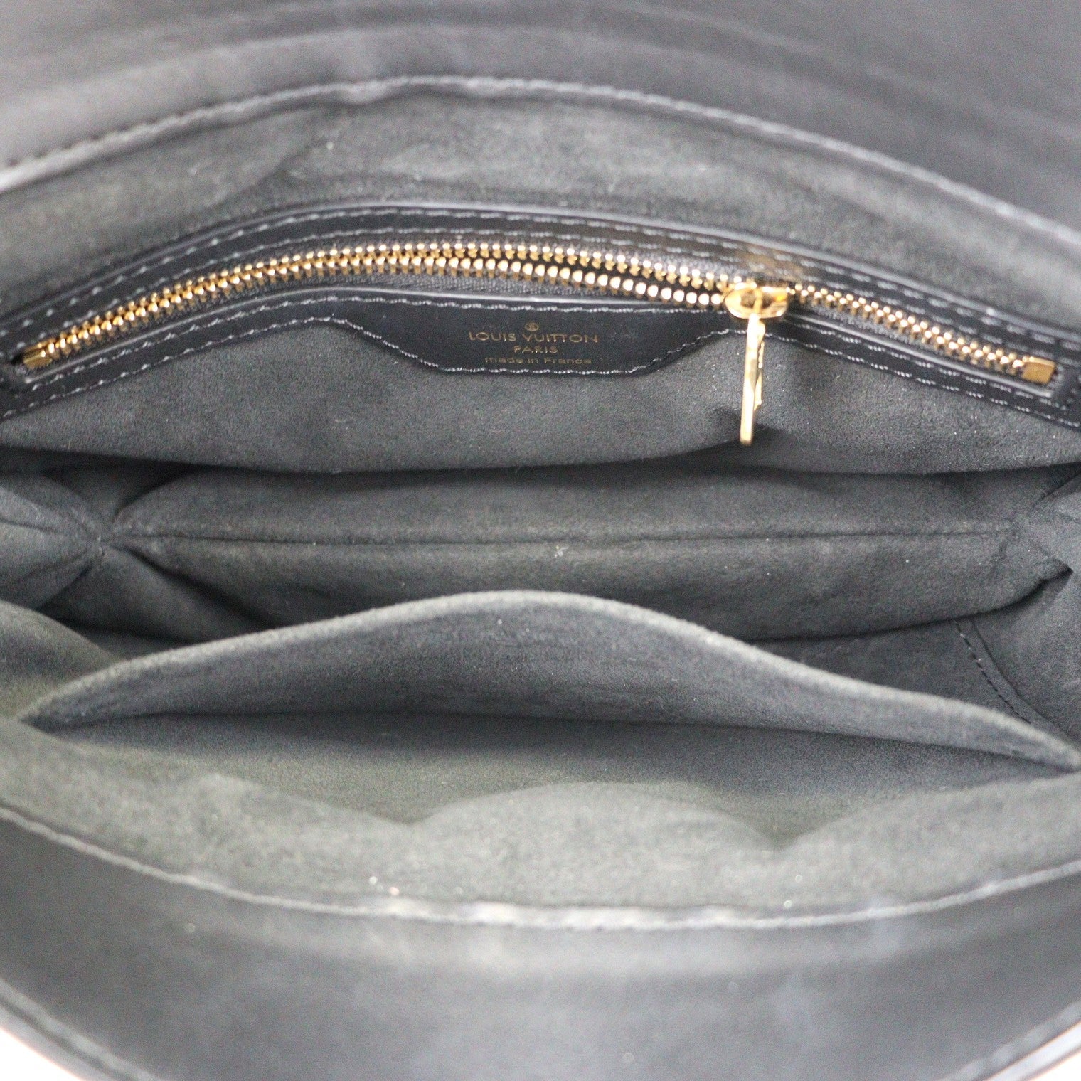 LOUIS VUITTON M46659 LV TWINNY CROSSBODY BAG
