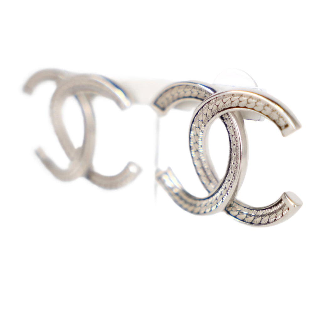 CHANEL ABE250 EARRINGS