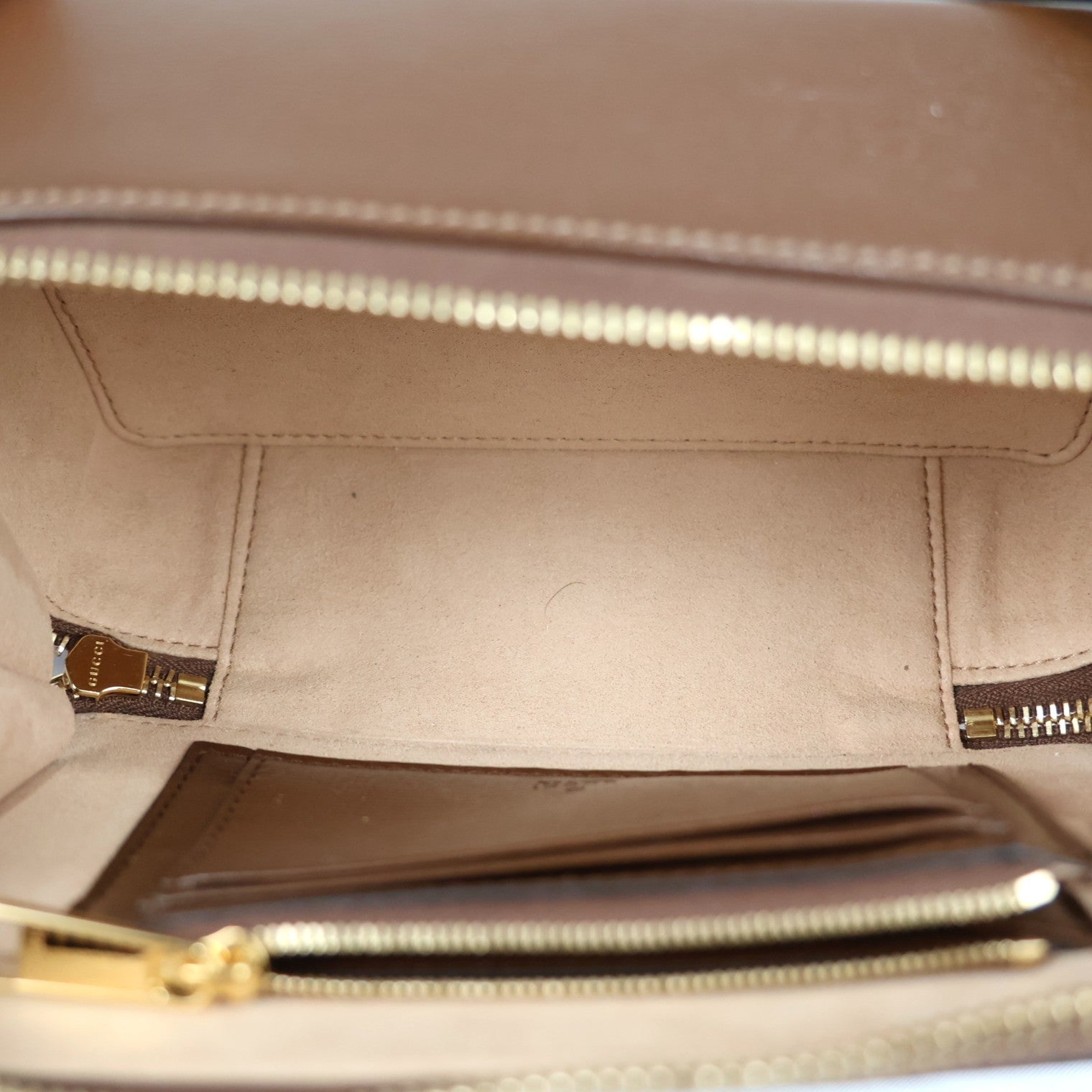 GUCCI 671674 92TCG CROSSBODY BAG
