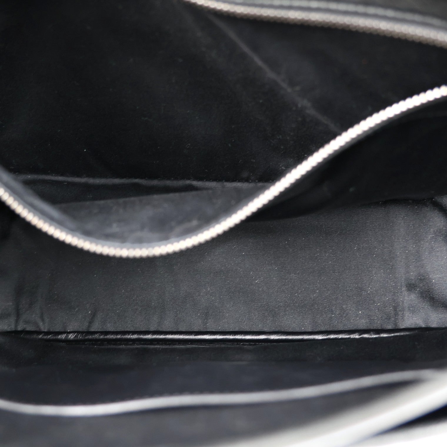 SAINT LAURENT 781935 AAC80 NIKI MESSENGER CROSSBODY BAG