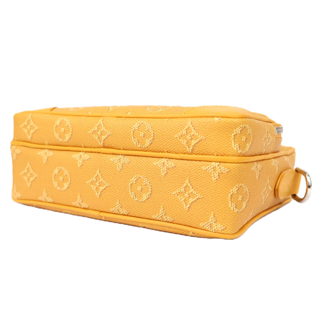 LOUIS VUITTON M27232 NIL CROSSBODY BAG