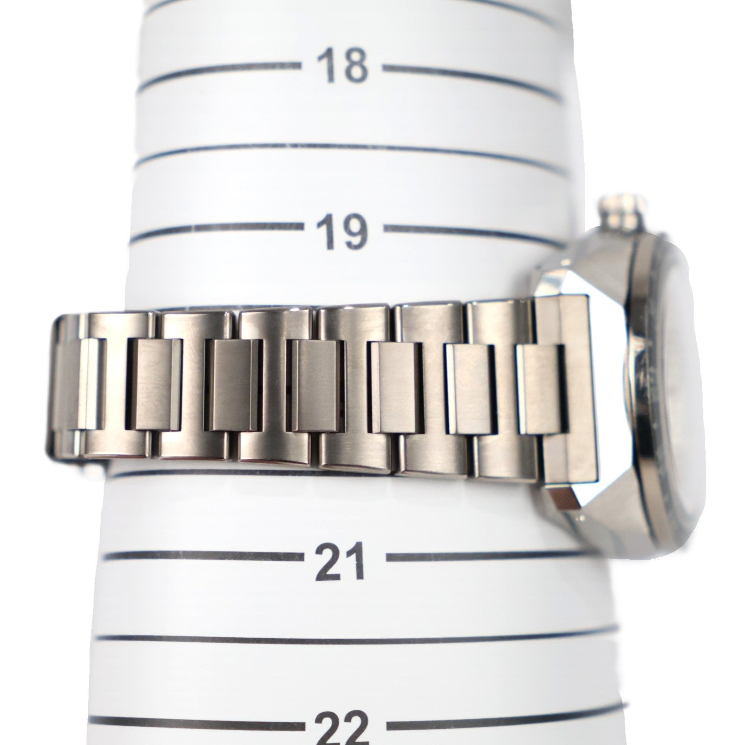 SEIKO SBGE307G Sport Collection Spring Drive 3-Day GMT