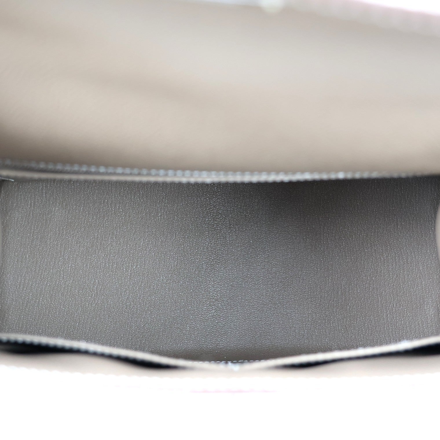 HERMES 042319CK KELLY 28 HANDBAG