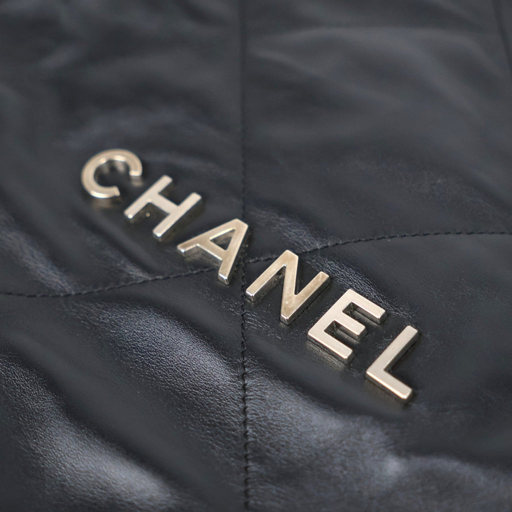 CHANEL AS3260 CHANEL 22 SMALL SHOULDER BAG