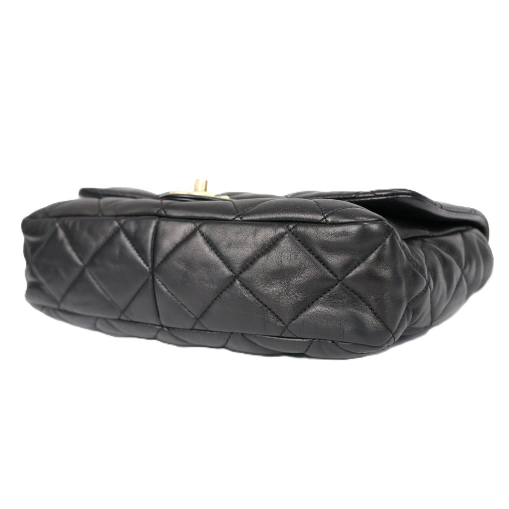CHANEL AS3215 SHOULDER BAG