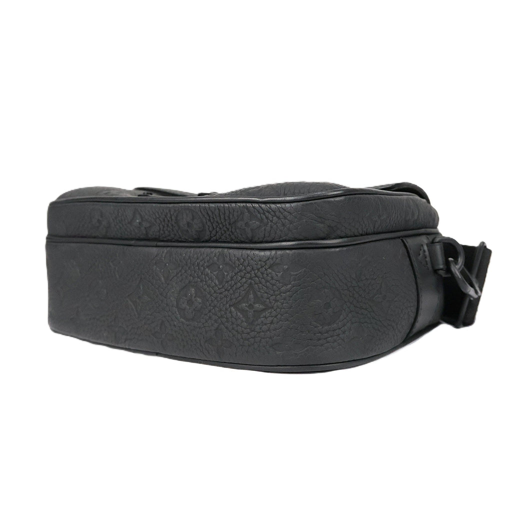 LOUIS VUITTON M58489 S LOCK MESSENGER CROSSBODY BAG