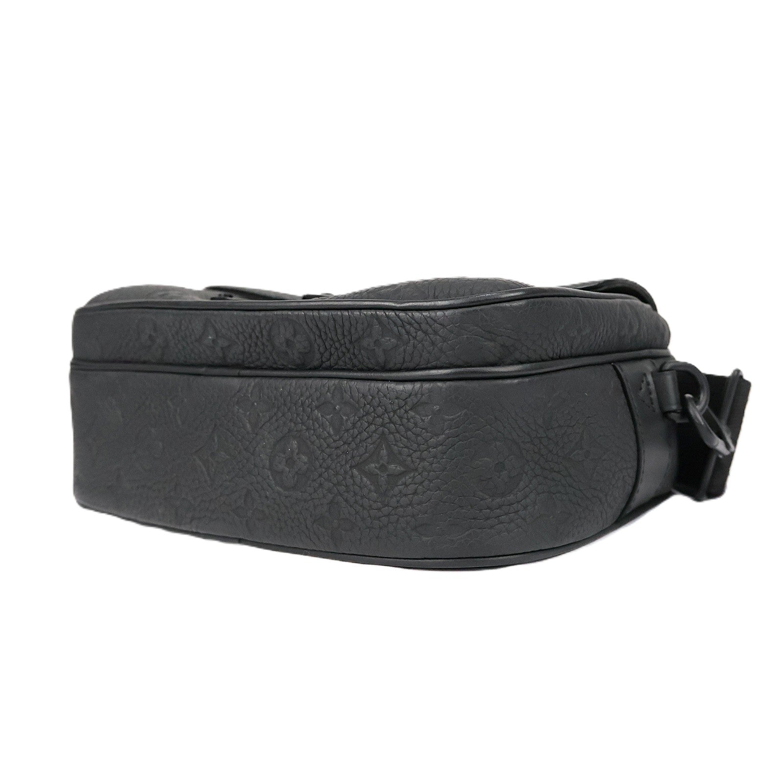 LOUIS VUITTON M58489 S LOCK MESSENGER CROSSBODY BAG