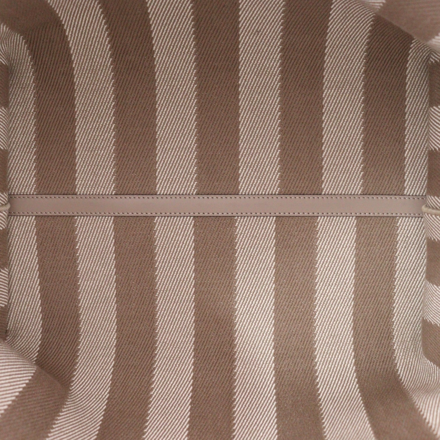 FENDI 8BH425 AUPJ ROLL LARGE TOTE BAG