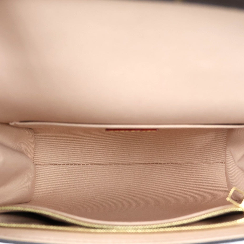 LOUIS VUITTON M46055 CLUNY BB HANDBAG
