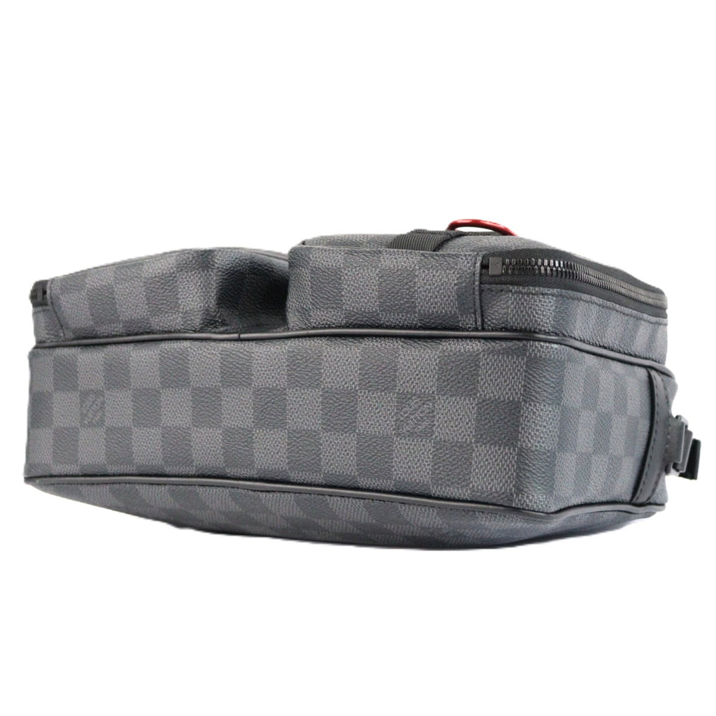 LOUIS VUITTON N40280 UTILITY MESSENGER SHOULDER BAG
