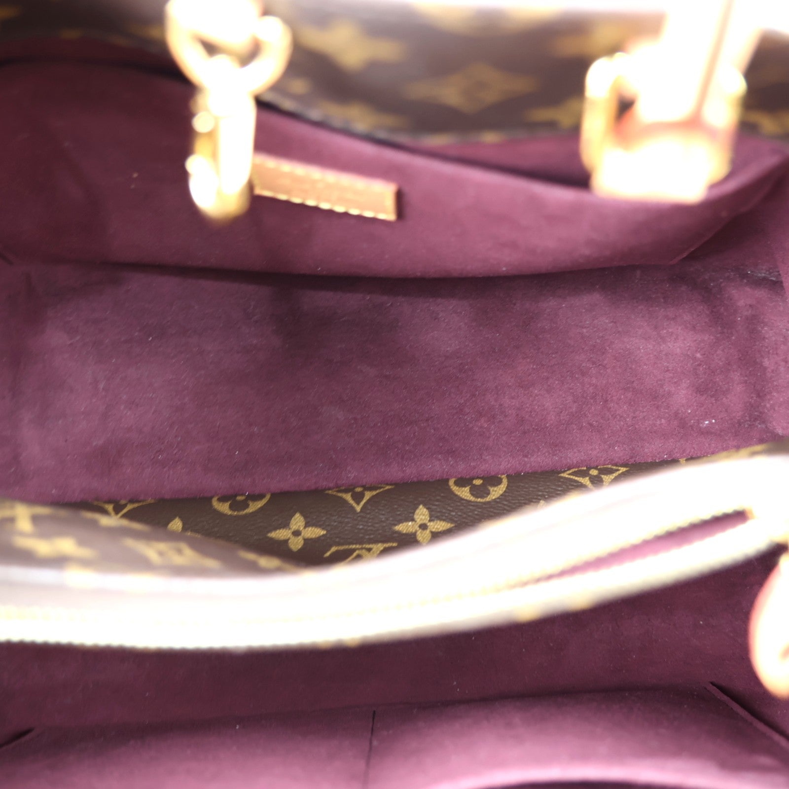 LOUIS VUITTON M41056 MONTAIGNE MM HANDBAG