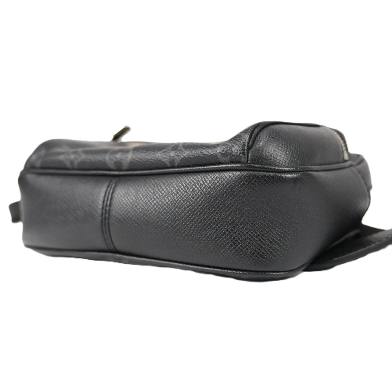 LOUIS VUITTON M30245 BUMBAG OUTDOOR BODY BAG