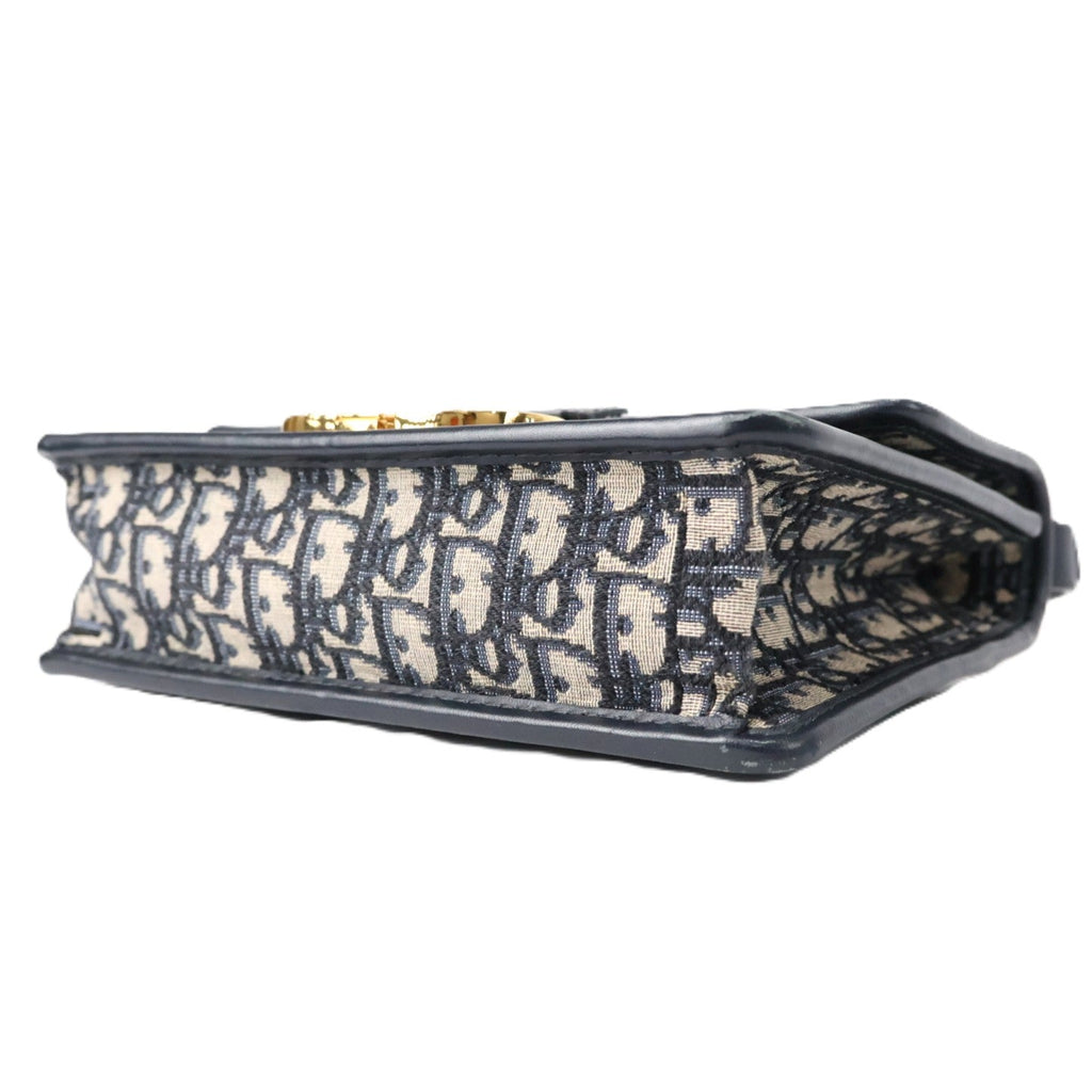 DIOR M9203UTZQ 30 MONTAIGNE SHOULDER BAG