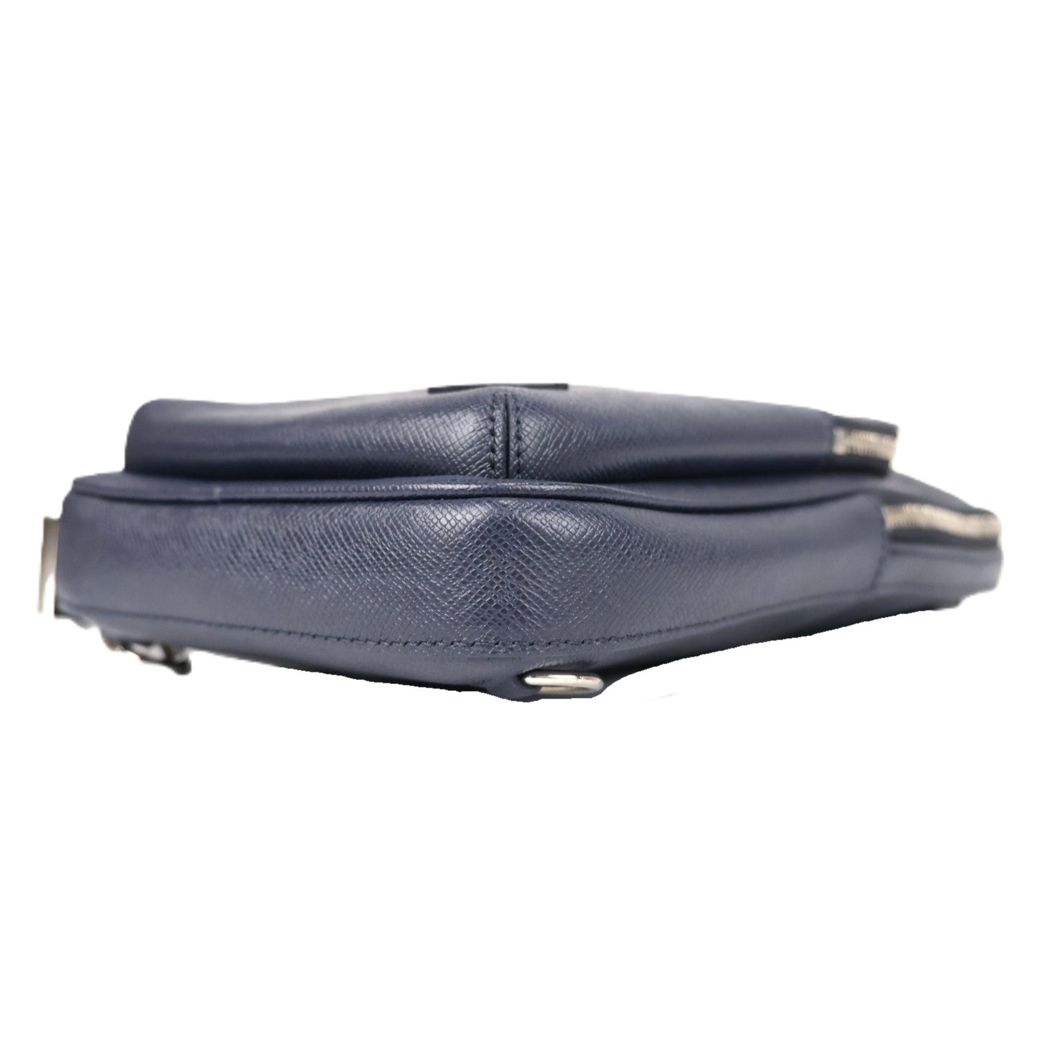 LOUIS VUITTON M30971 AVENUE SLINGBAG BODY BAG