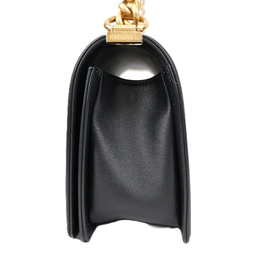 CHANEL 67086 BOY CHANEL MEDIUM SHOULDER BAG