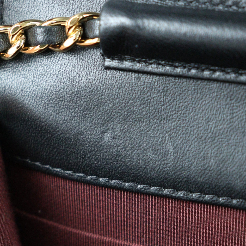 CHANEL 33814 CLASSIC FLAP WALLET ON CHAIN
