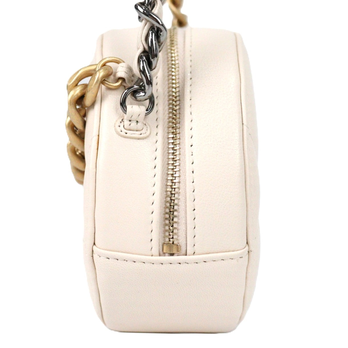 CHANEL AP0945 CHANEL 19 CROSSBODY BAG