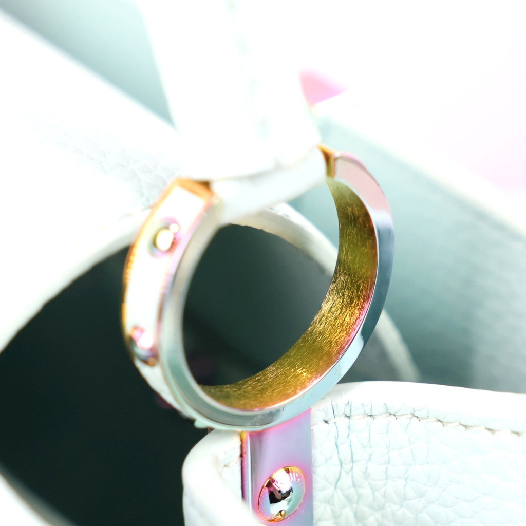 LOUIS VUITTON M22055 CAPUCINES BB HANDBAG