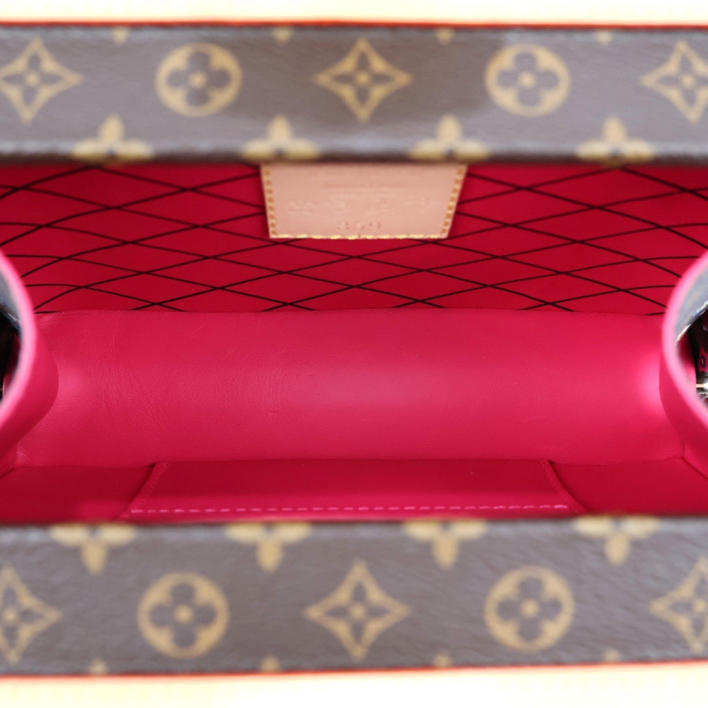 LOUIS VUITTON M13667 PETIT MALLE CROSSBODY BAG