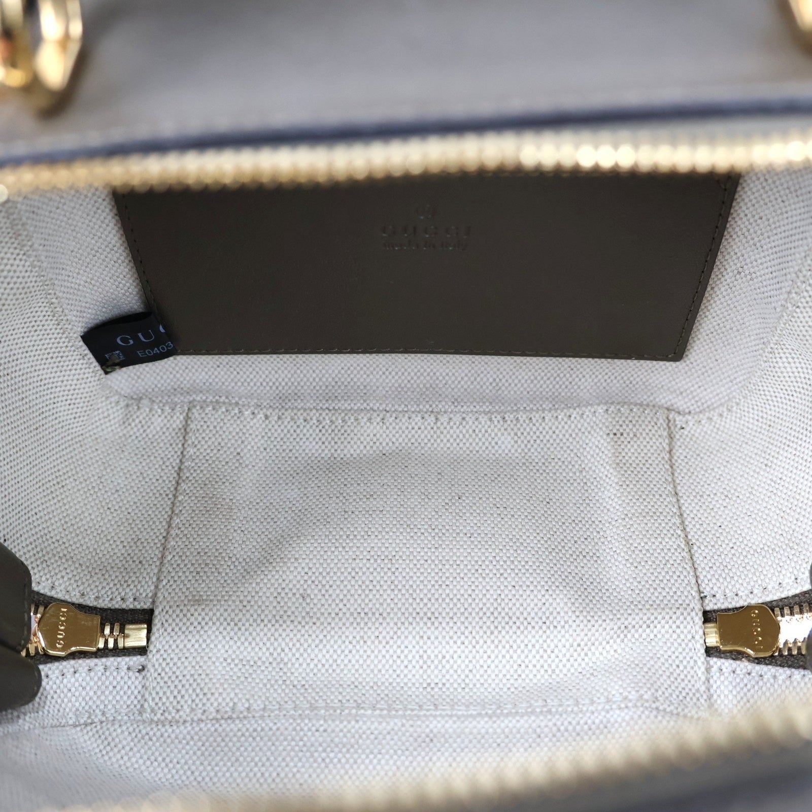 GUCCI 744434 1IV0G BLONDIE MINI BAG