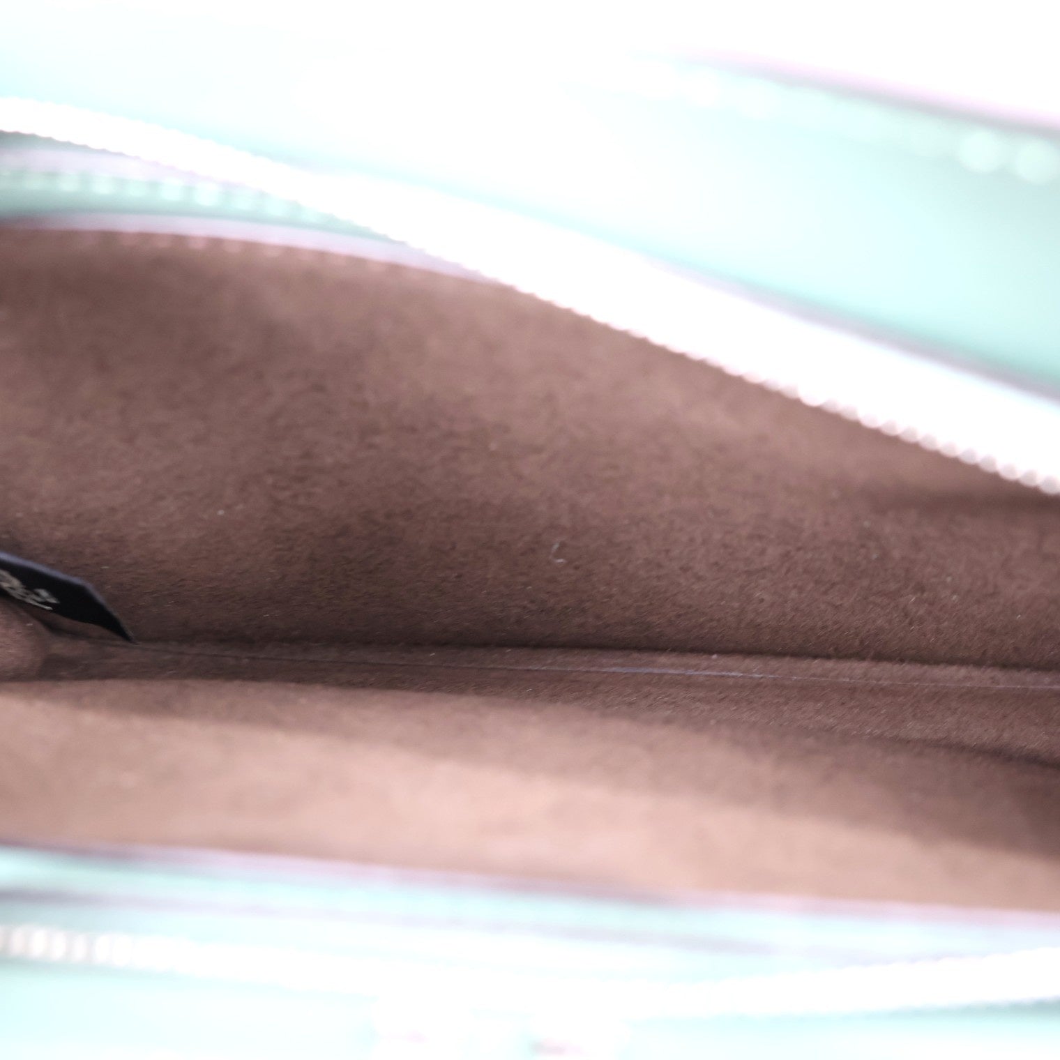 FENDI 7VA582 AMA3 PEEK A BOO I SEE U XCROSS HANDBAG