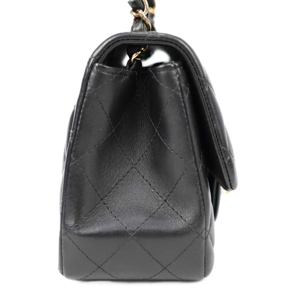 CHANEL 35200 CLASSIC FLAP CROSSBODY BAG