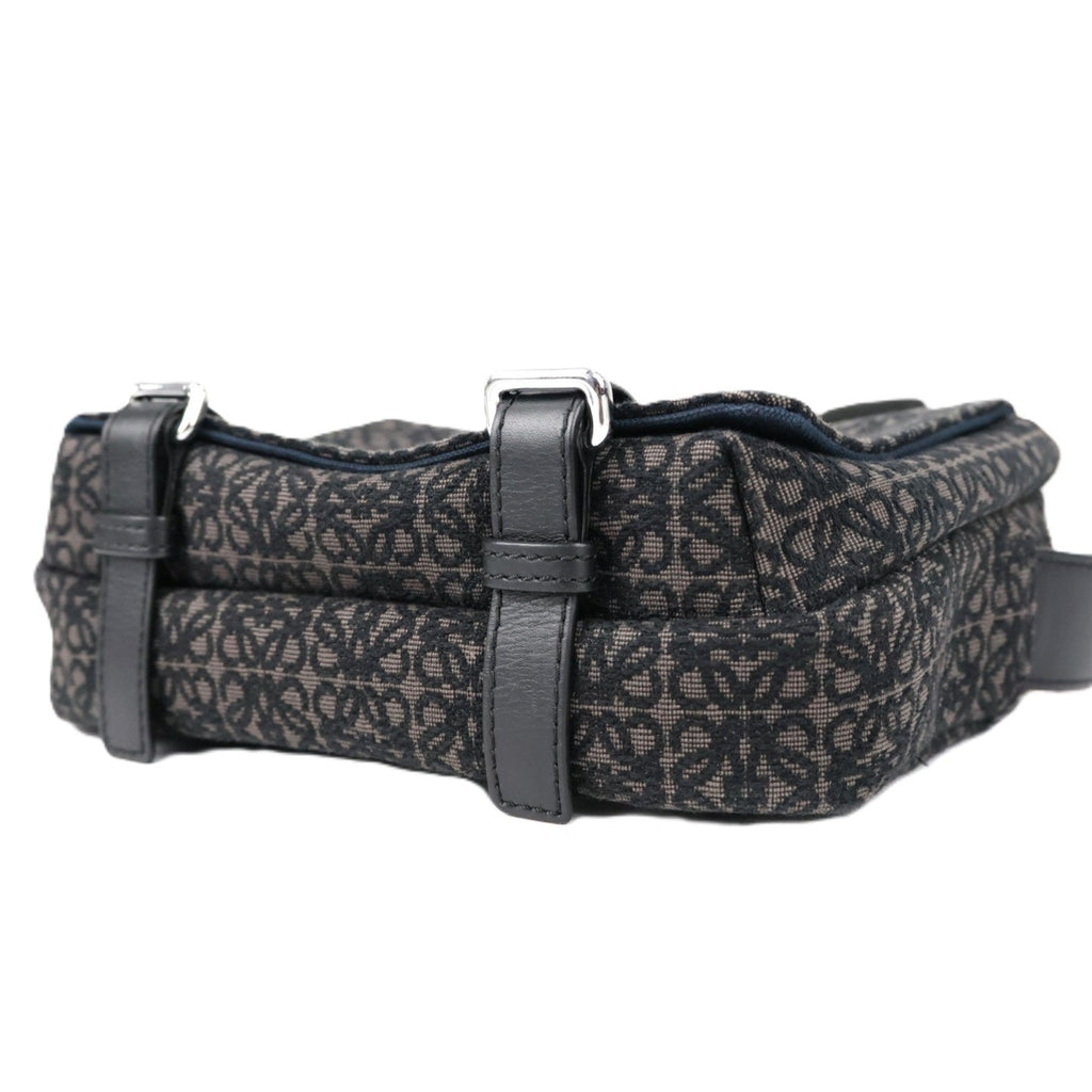 LOEWE B553A72X20 MILITARY MESSENGER XS CROSSBODY BAG