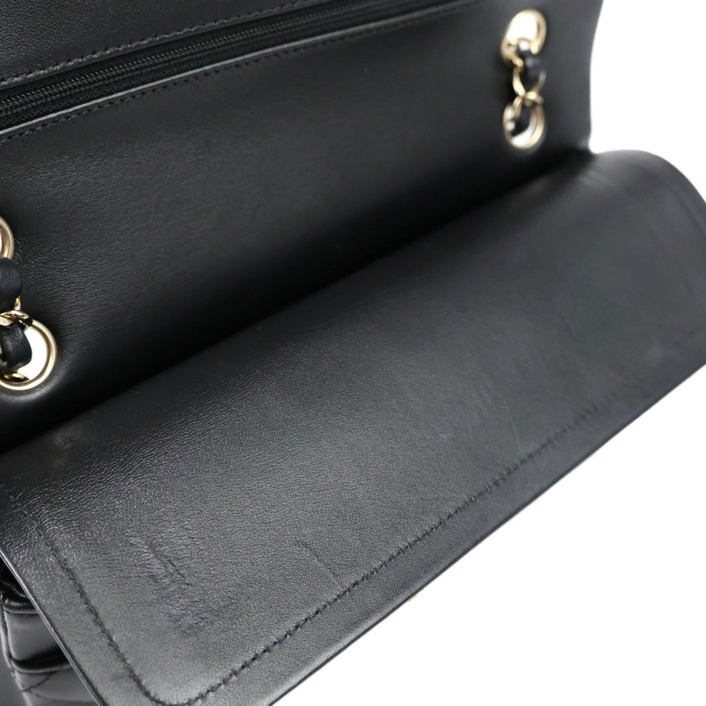 CHANEL 1112 CLASSIC FLAP MEDIUM SHOULDER BAG