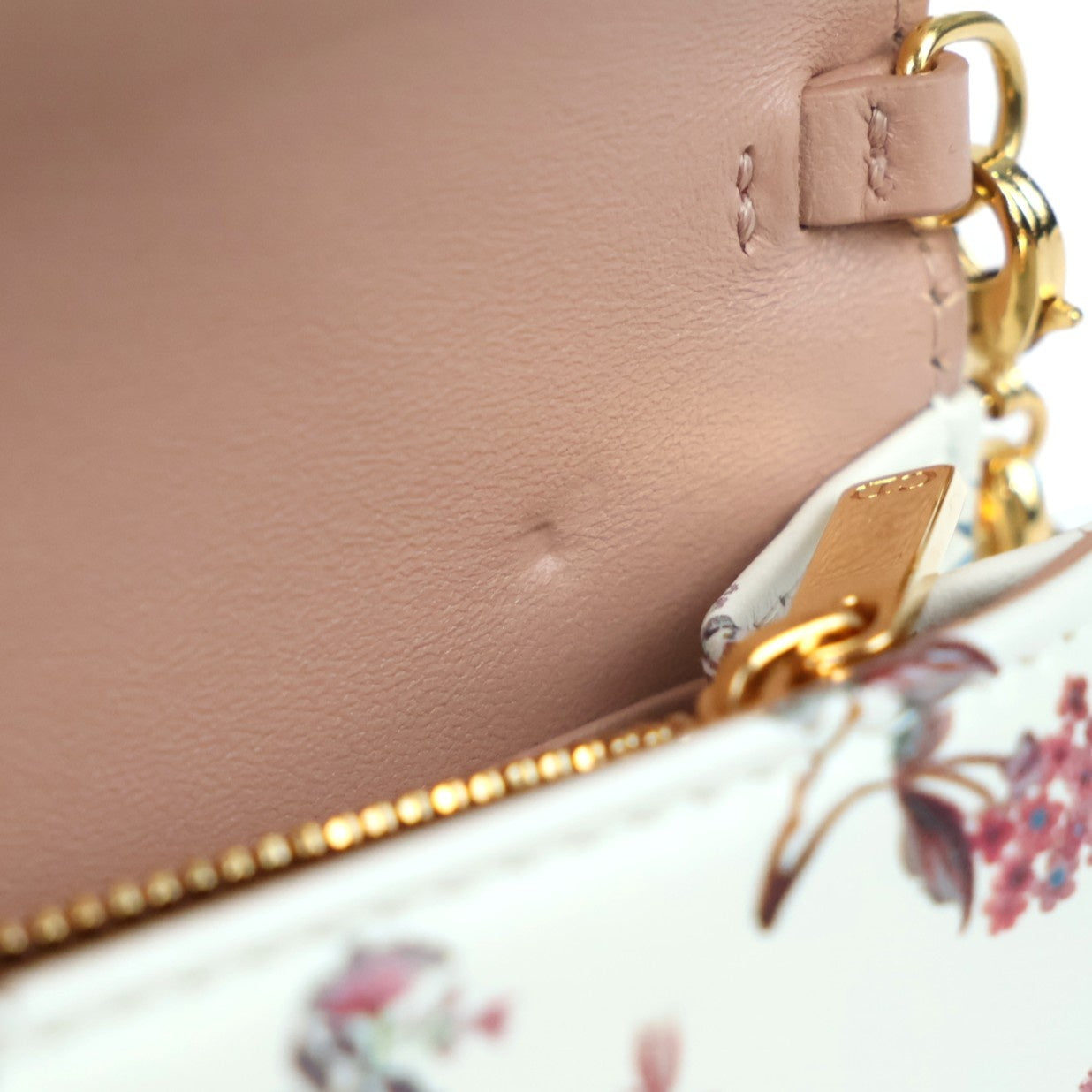 DIOR S5134USJS DIOR CARO WALLET ON CHAIN