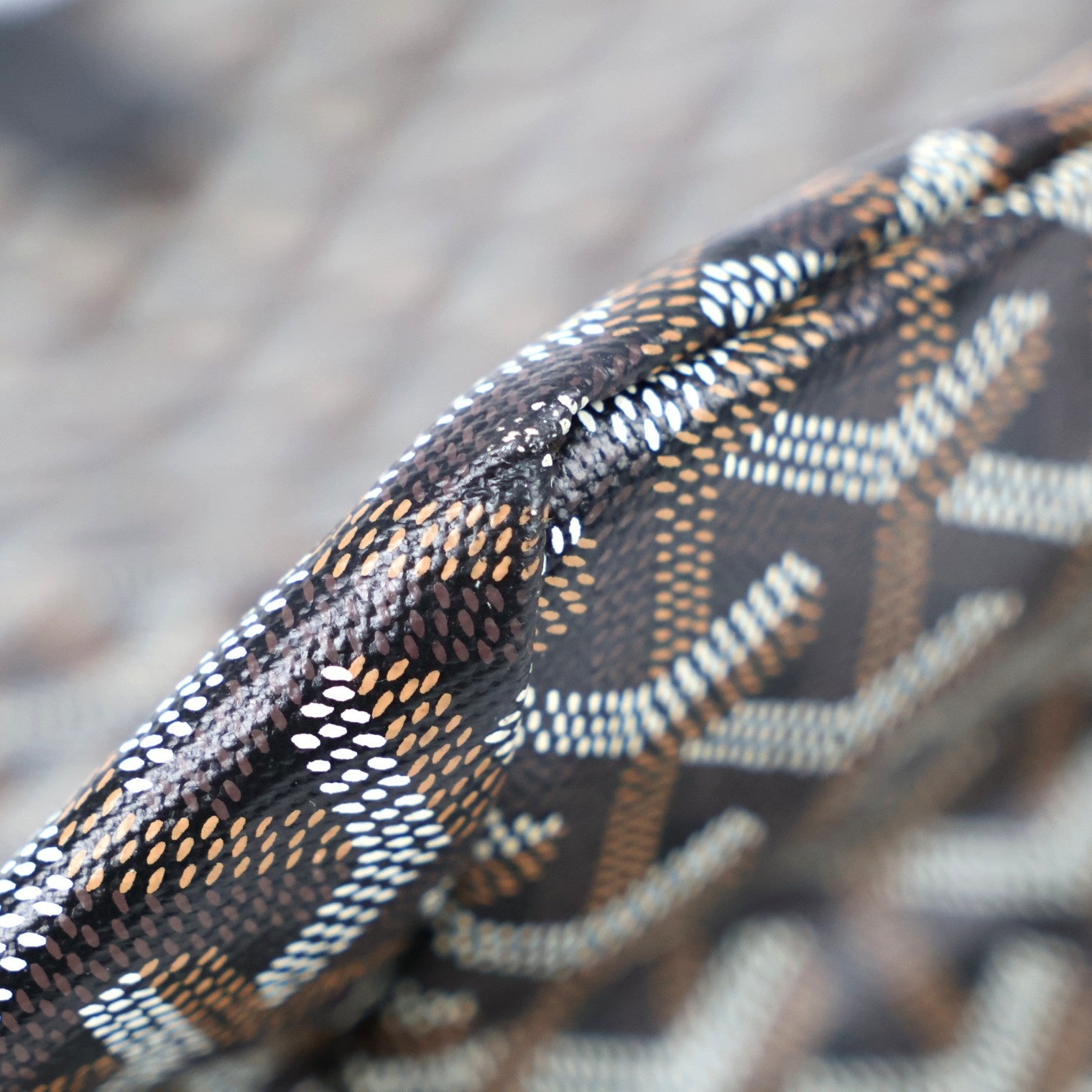 GOYARD SAINT LOUIS PM TOTE BAG