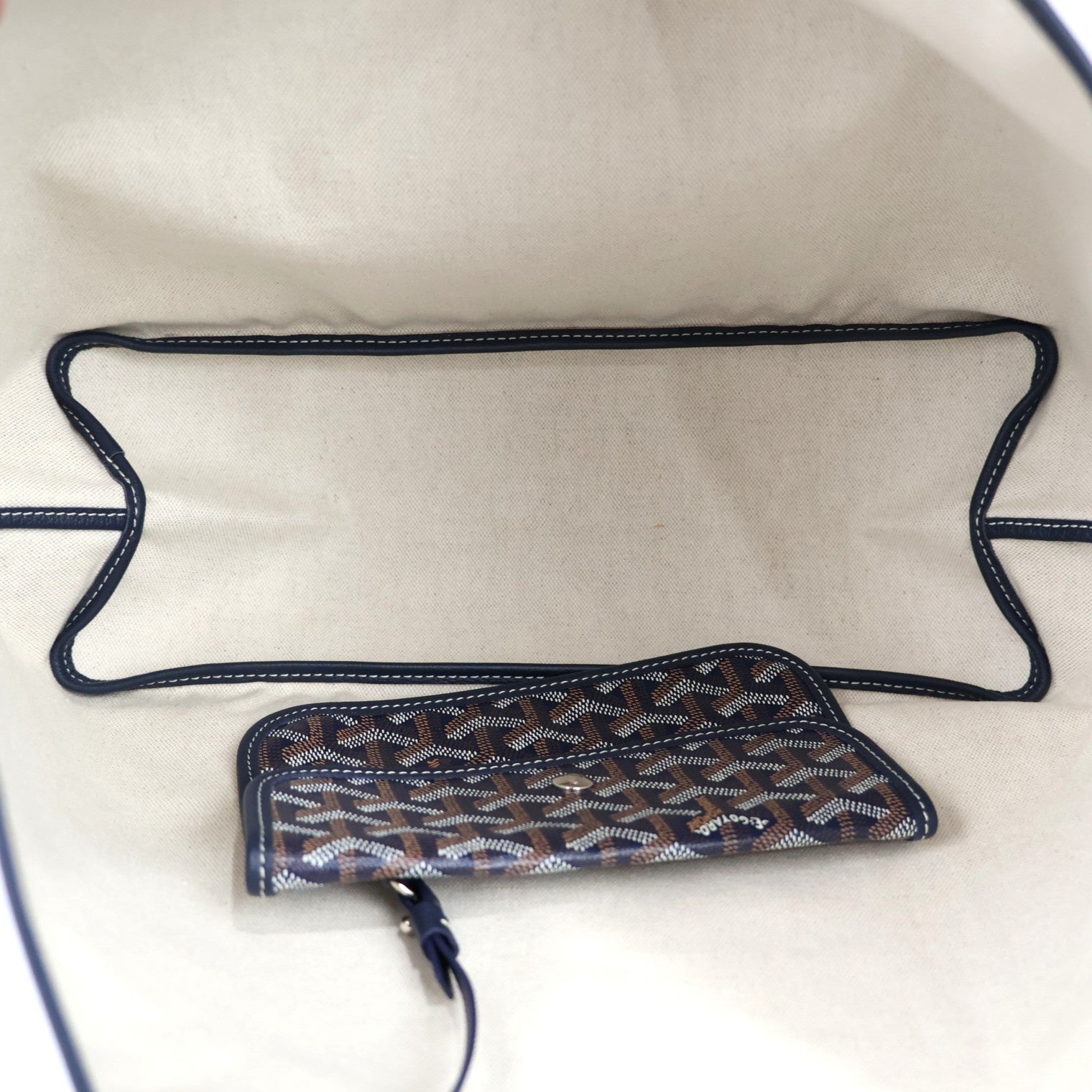 GOYARD SAINT LOUIS PM TOTE BAG