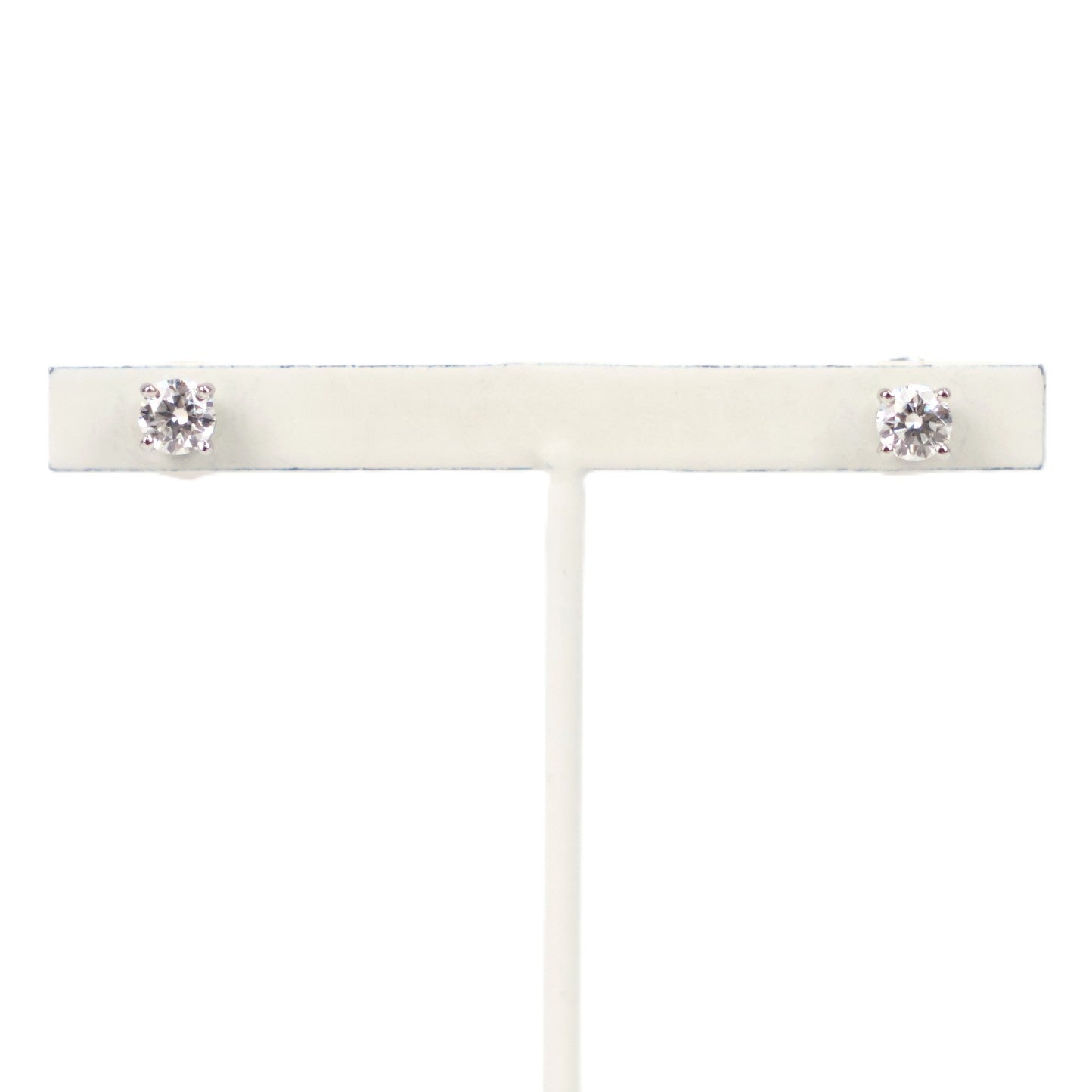 TIFFANY & Co. Tiffany Solitaire Earrings