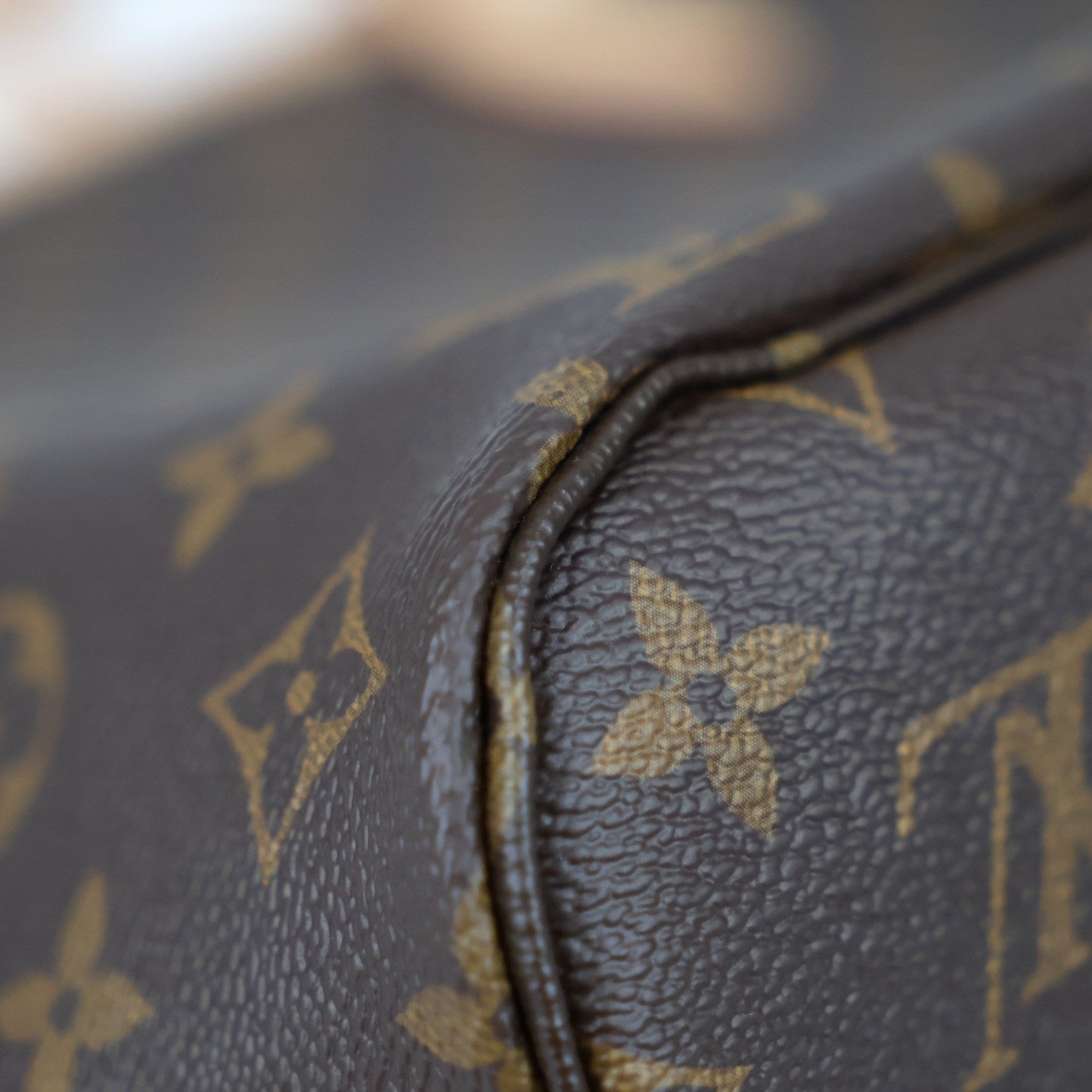 LOUIS VUITTON M46975 NEVERFULL MM TOTE BAG