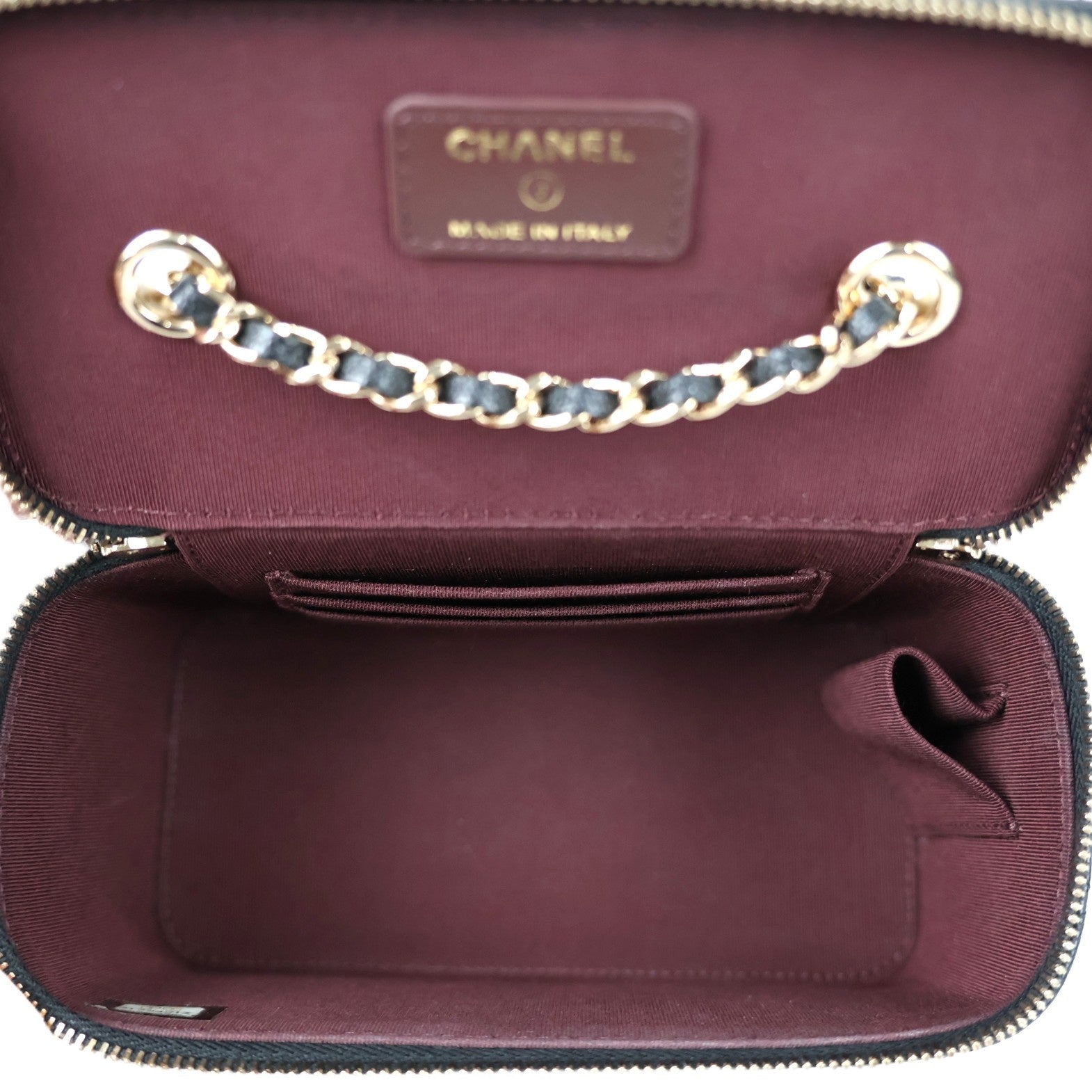 CHANEL AP1341 CLASSIC VANITY BAG