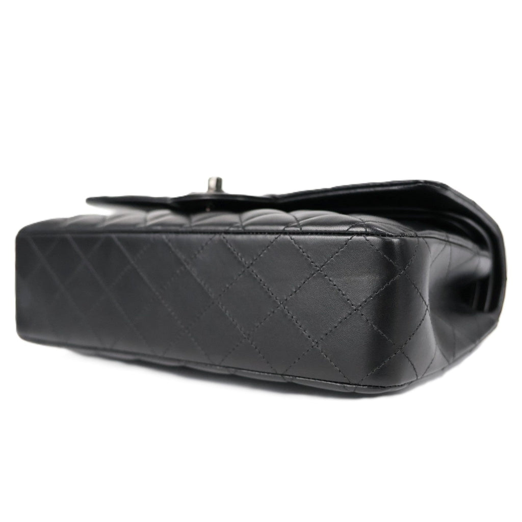 CHANEL 1112 CLASSIC FLAP MEDIUM SHOULDER BAG